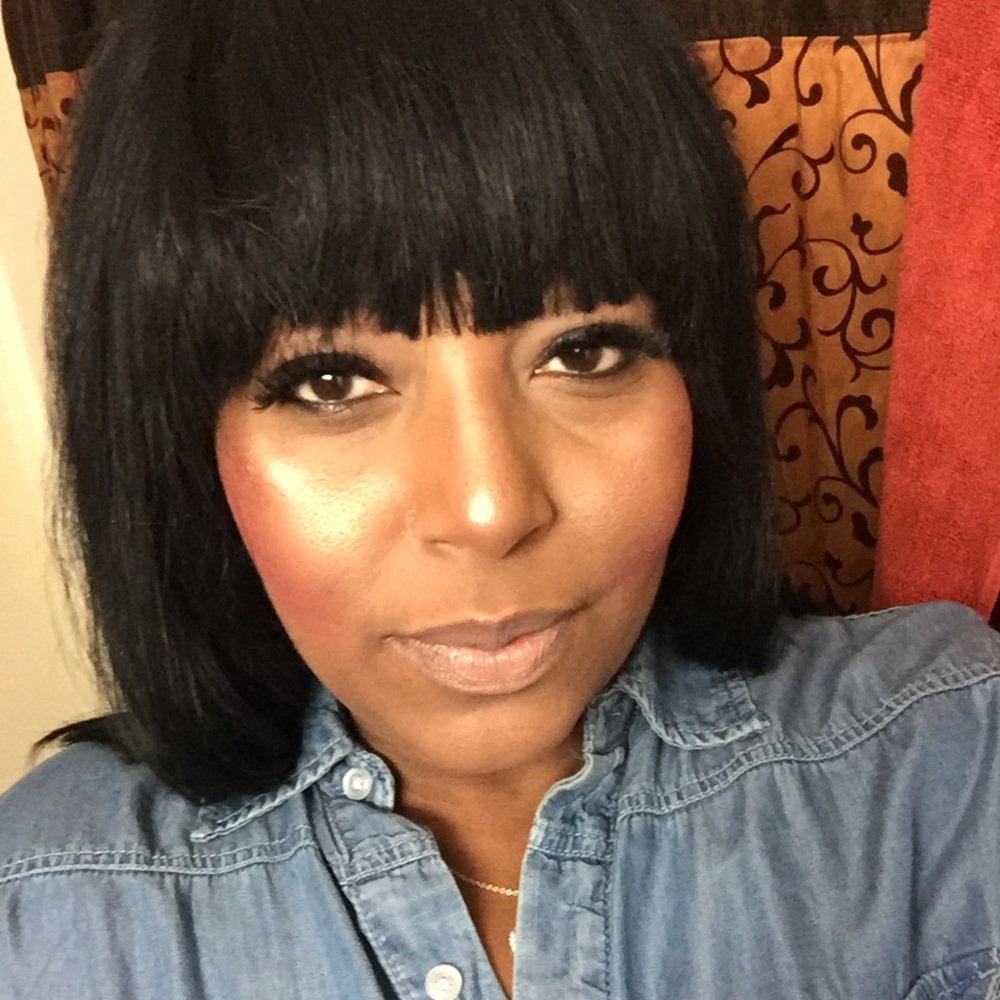 Meet your Posher, Nicole